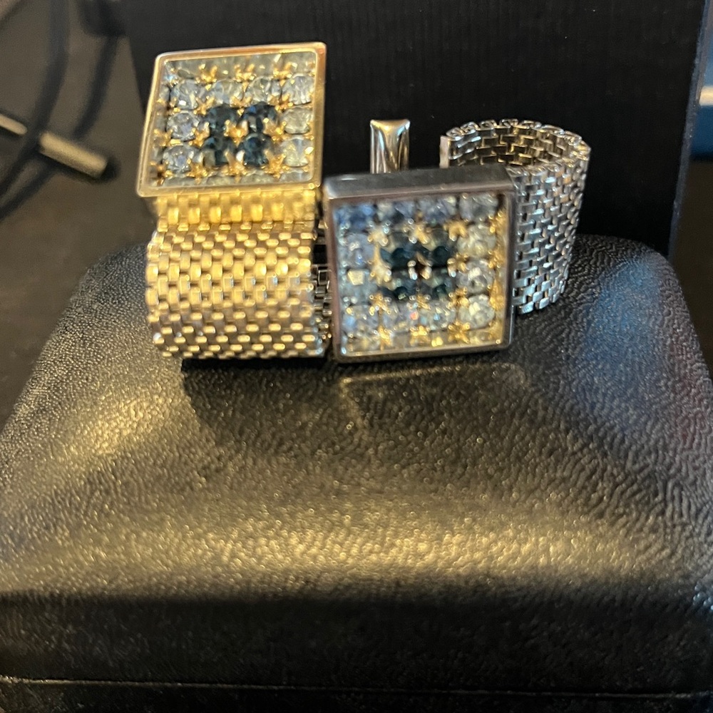 Silver and blue men’s square diamond embossed cuff links